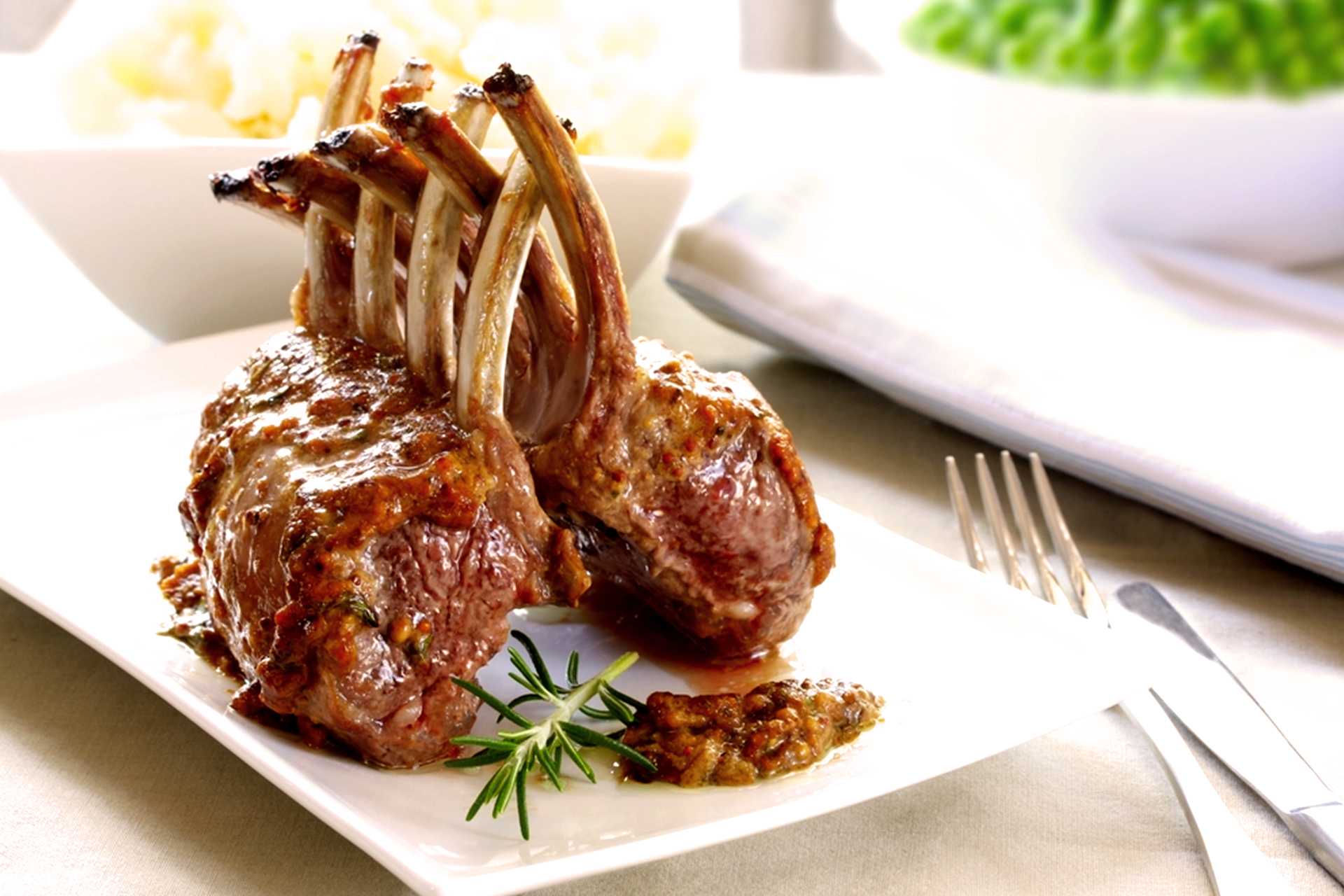 Carré d’agneau aux abricots
